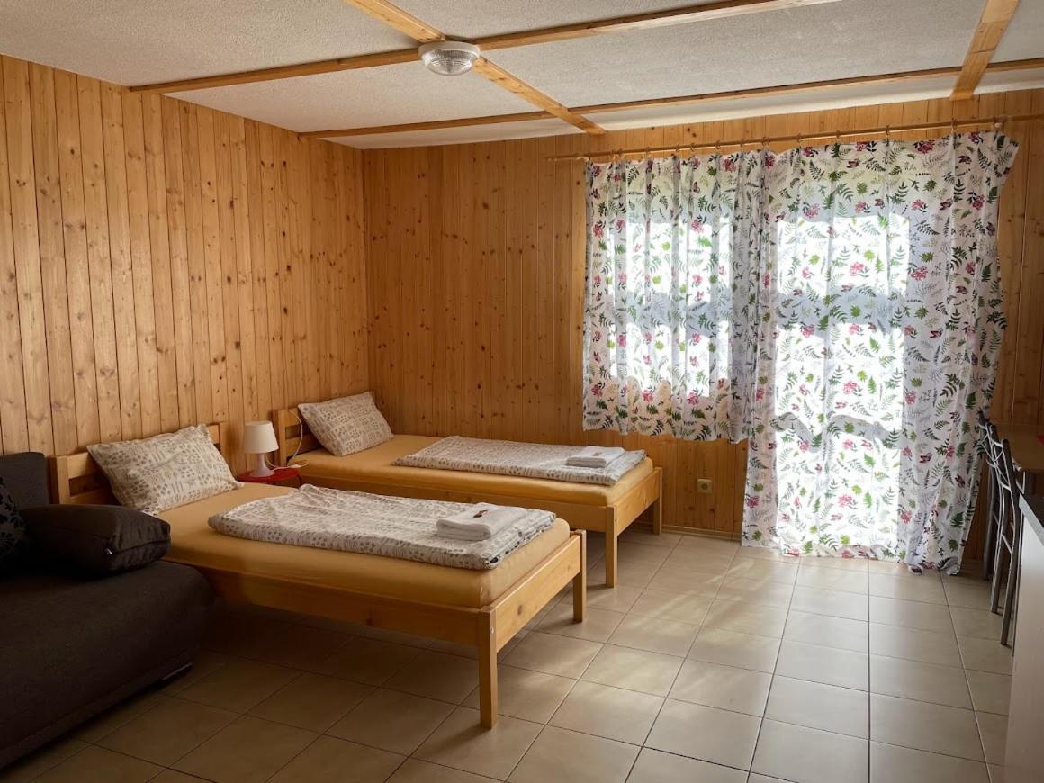 Hotel Rohanov Lhota nad Rohanovem Kültér fotó