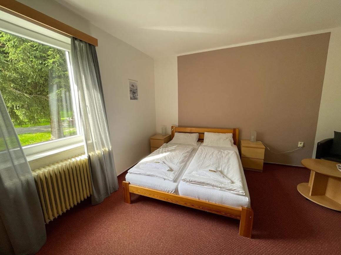 Hotel Rohanov Lhota nad Rohanovem Kültér fotó