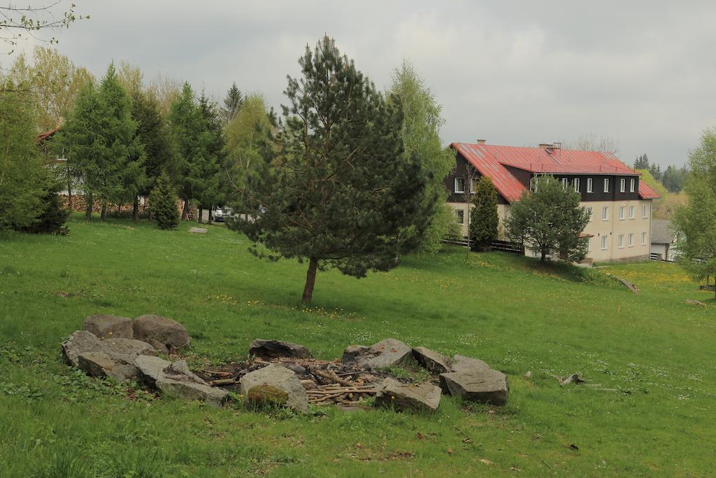 Hotel Rohanov Lhota nad Rohanovem Kültér fotó