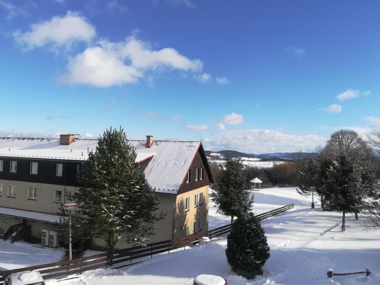 Hotel Rohanov Lhota nad Rohanovem Kültér fotó