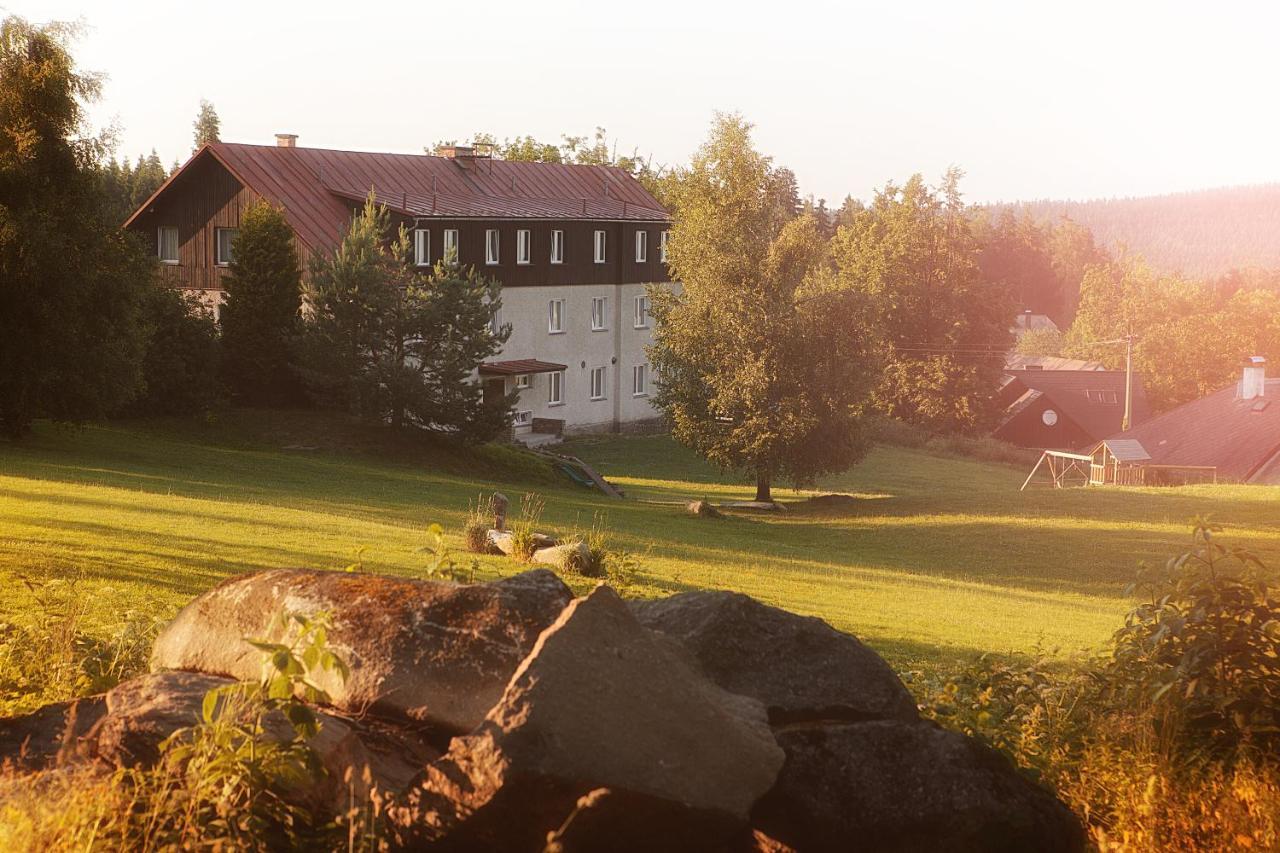 Hotel Rohanov Lhota nad Rohanovem Kültér fotó